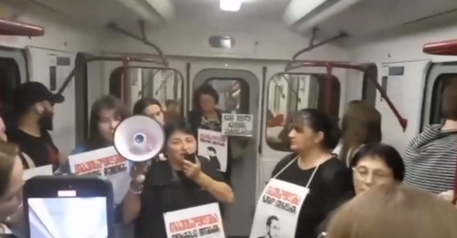 Акция в метро. Стоп-кадр видео Tbilisi Life от 31.05.25, https://t.me/Tbilisi_life/39961.